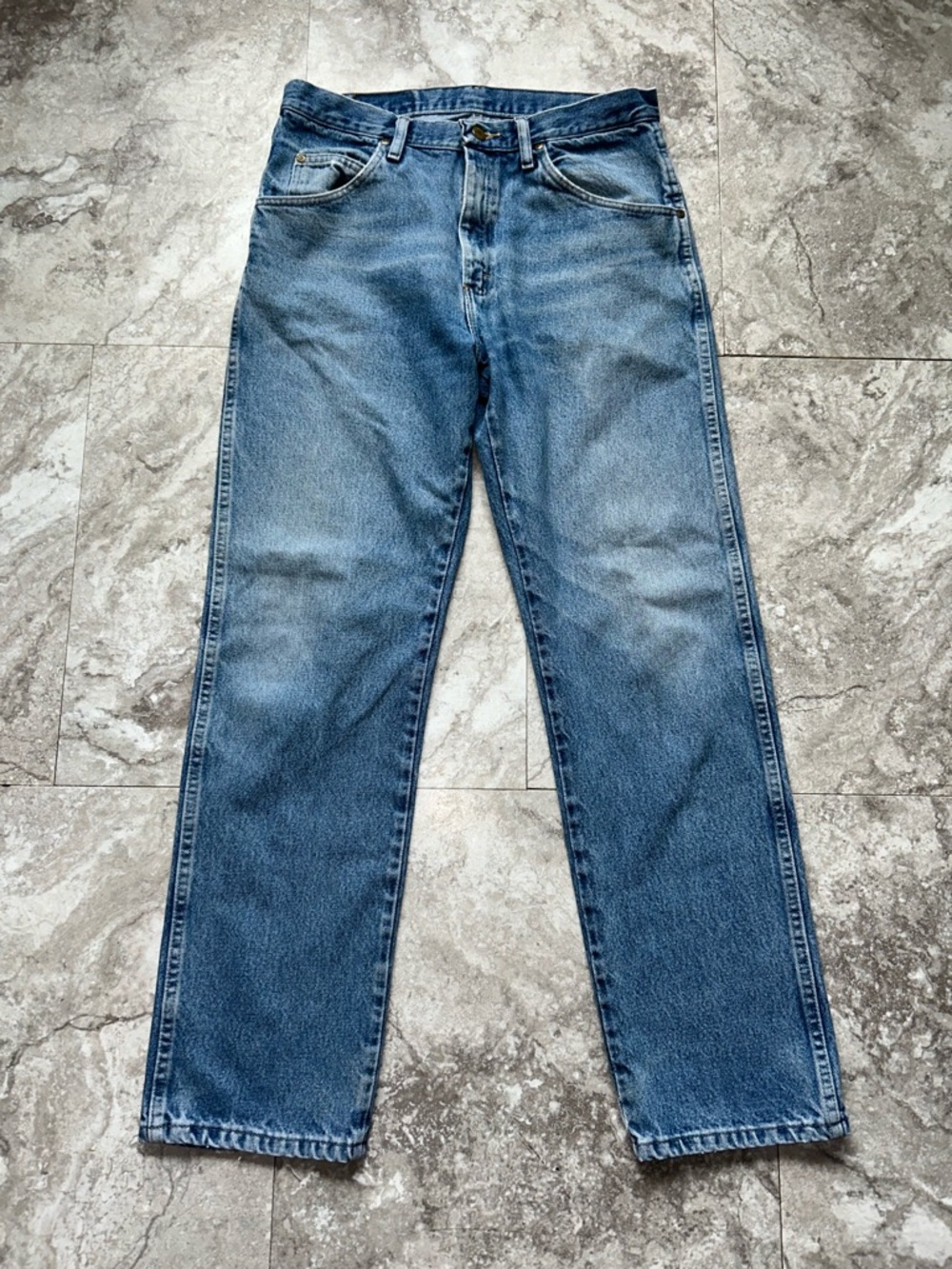 Wrangler Men’s Five Star Premium Denim 96501DS Regular Fit Jeans, 33x32